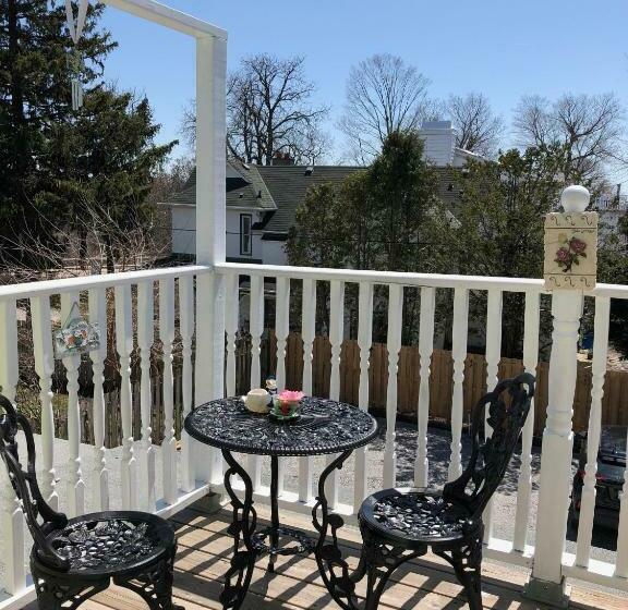 غرفة قياسية, Niagara Inn Bed & Breakfast