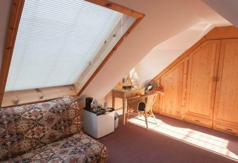 اتاق لوکس با چشم‌انداز دریا, Ocean Breeze Executive Bed And Breakfast