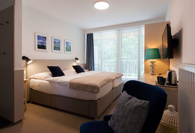 اتاق سوپریور سه تخته, Resort Restaurant Stilec