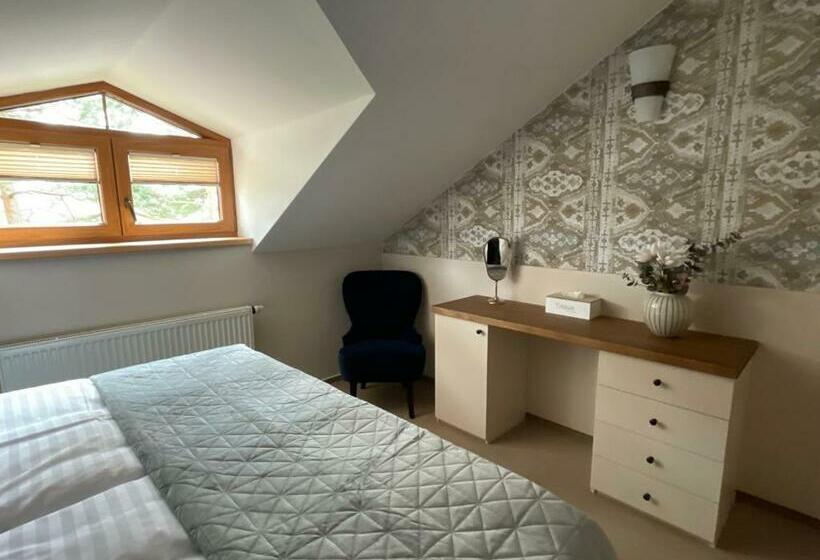 سوییت دوبلکس, Resort Restaurant Stilec