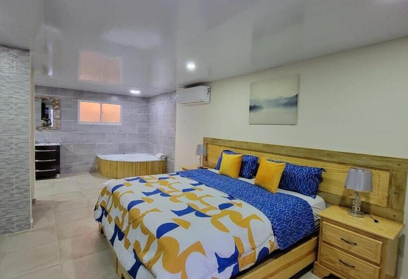 Deluxe Suite King Bed, Sea Breeze Sosua