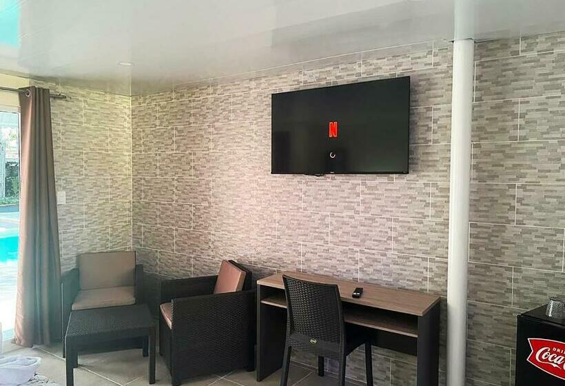 Deluxe Suite King Bed, Sea Breeze Sosua