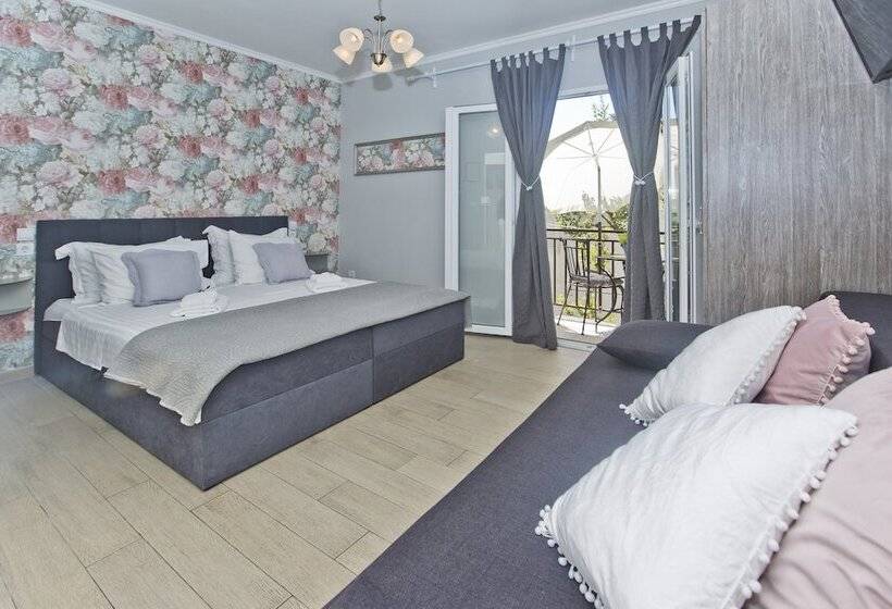 استودیو استاندارد با چشم‌انداز دریا, Villa Milton Hvar