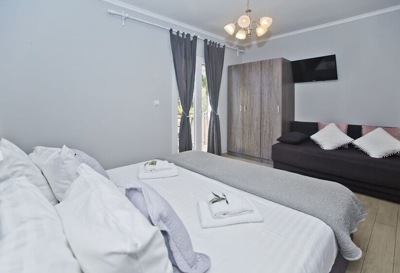 استودیو استاندارد با چشم‌انداز دریا, Villa Milton Hvar