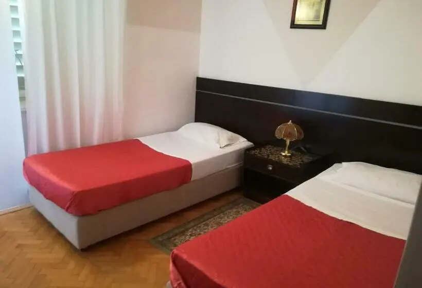 スタンダード４人部屋, Integral Hotel Arbia   Villa Rio