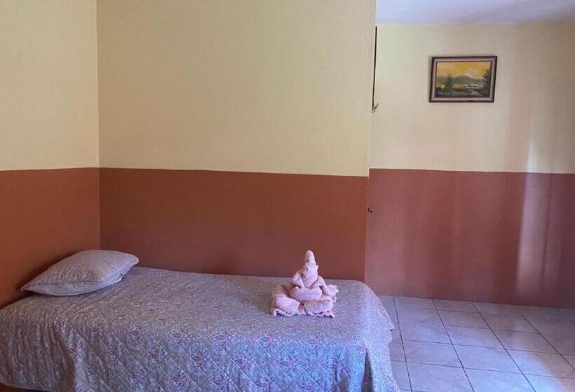 חדר סטנדרט לשלושה, La Puesta Del Sol B&b