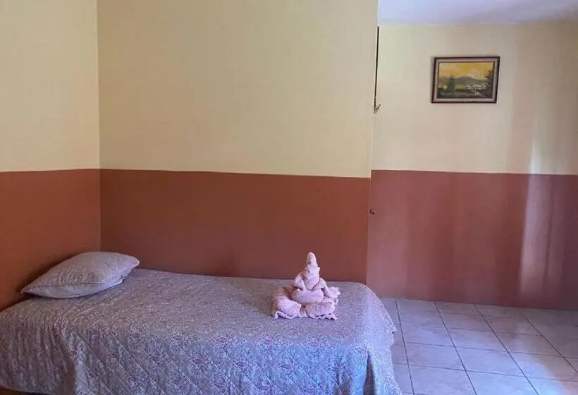 スタンダードトリプルルーム, La Puesta Del Sol B&b