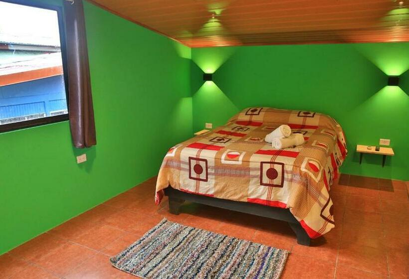 غرفة ديلوكس, Mangifera Hostel