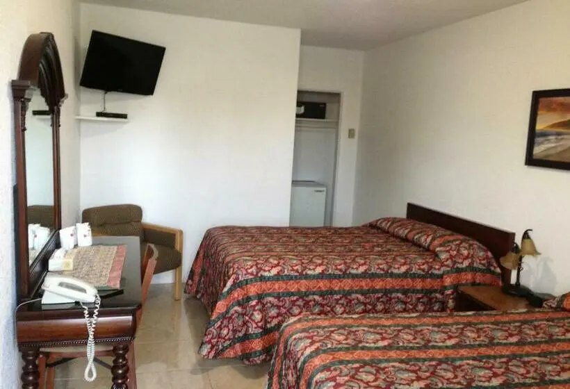 اتاق استاندارد با 2 تخت دوبل, Motel Ritz