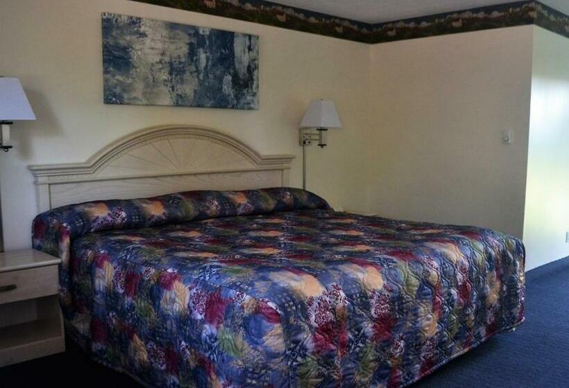 חדר סטנדרט עם מיטת קינג, Stratford Suburban Motel