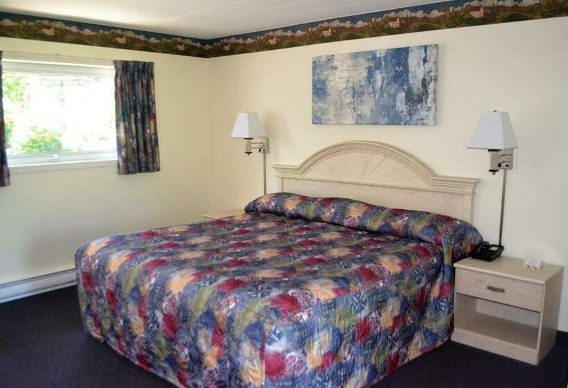 חדר סטנדרט עם מיטת קינג, Stratford Suburban Motel