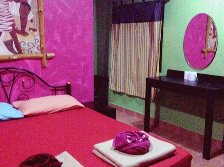 Номер Стандарт, Bamboozle Hostel