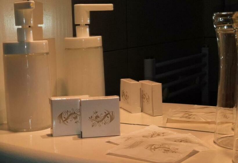 اتاق استاندارد, Korona Panzió