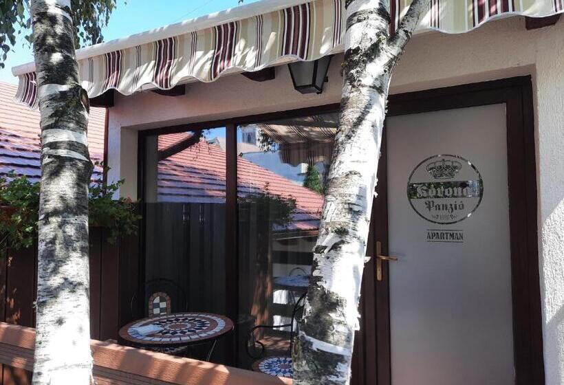 استودیوی لوکس, Korona Panzió