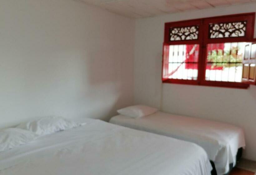 Háromágyas Standard Szoba, Finca Hotel Santana Campestre Quindio