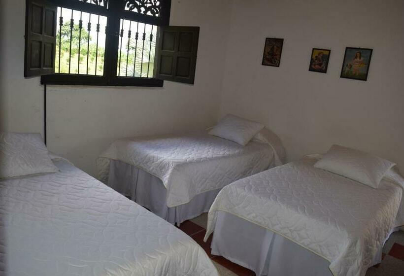 Háromágyas Standard Szoba, Finca Hotel Santana Campestre Quindio