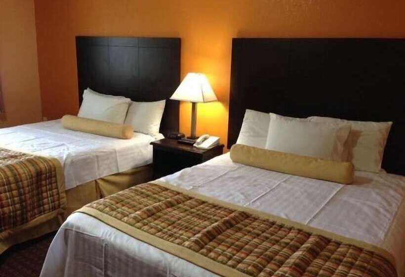 带2个双人床的标准工作室, Blue Sky Inn Glens Falls Saratoga Lake George