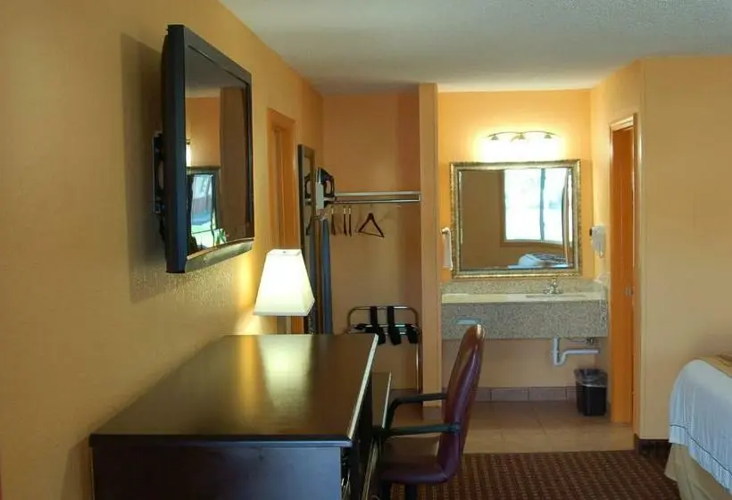 Superior-huone, Blue Sky Inn Glens Falls Saratoga Lake George
