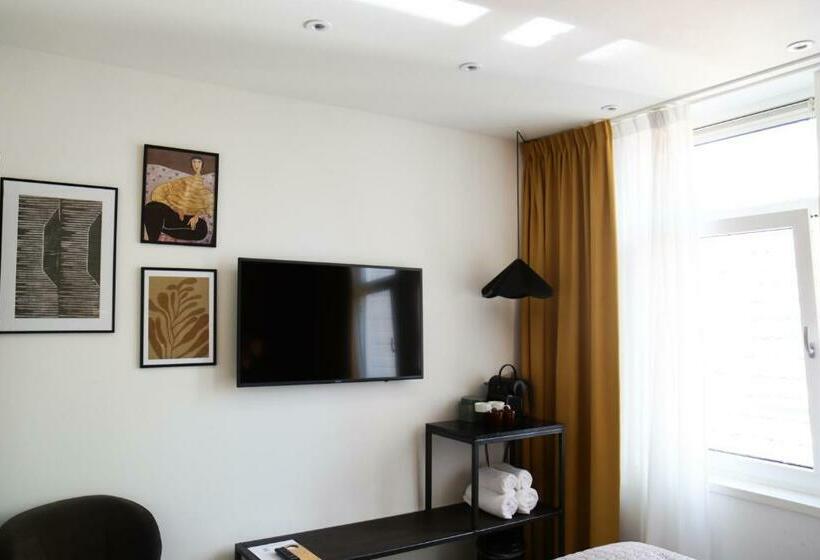 غرفة قياسية, Dwars