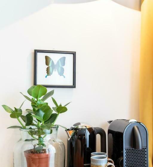 غرفة قياسية, Dwars