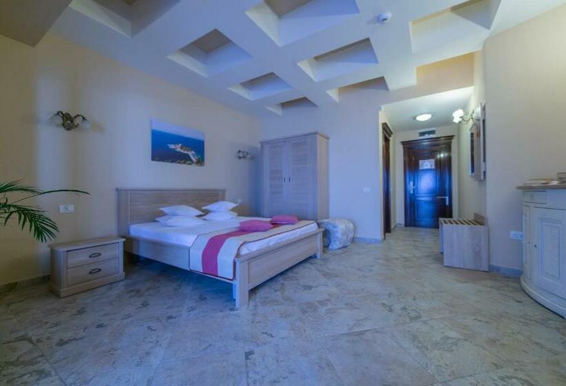 バルコニー付スイート, Ges