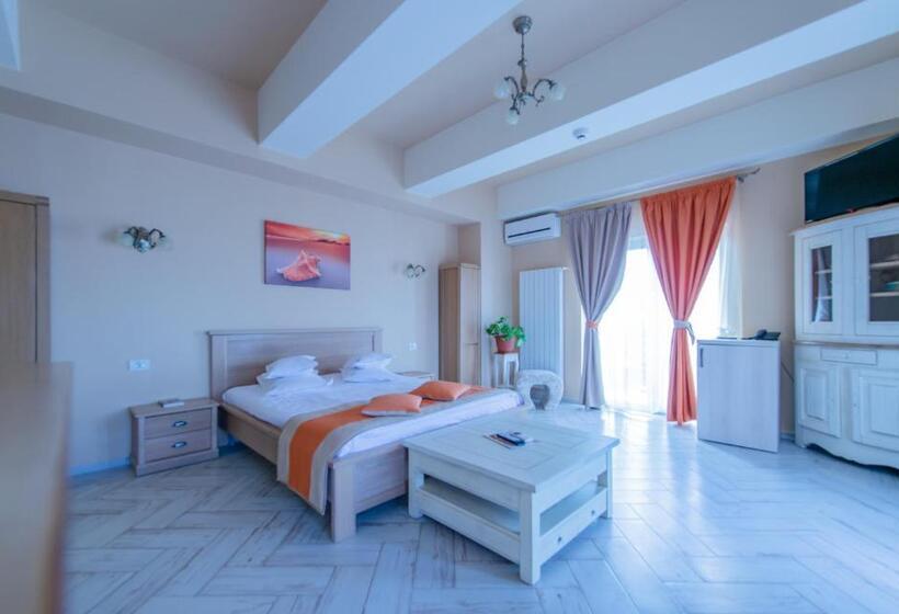 オーシャンビュースタンダードルームバルコニー付き, Ges