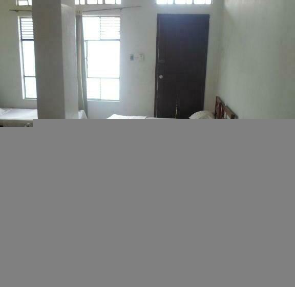 Семейный Номер, Gran Hotel El Cedro