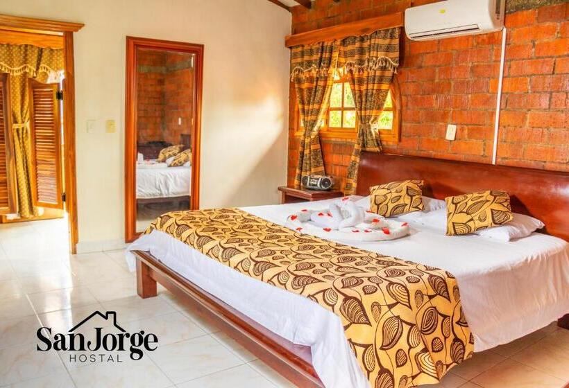 キングサイズベッドのデラックスルーム, Hostal San Jorge