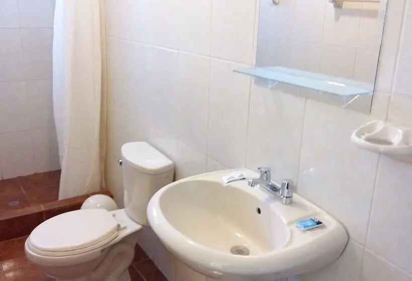 Standard Yhden Hengen Huone, Maravillas Del Colca