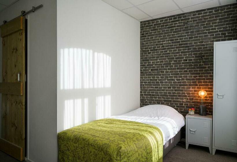 Семейный Номер, Old Dutch Bergen Op Zoom