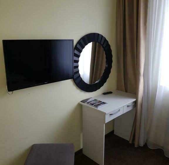 اتاق استاندارد یک نفره, Stokker