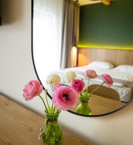 اتاق سوپریور, Stokker