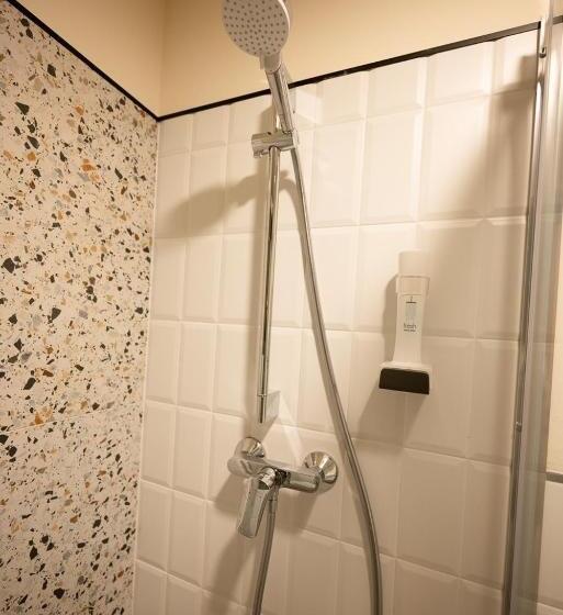 اتاق سوپریور, Stokker