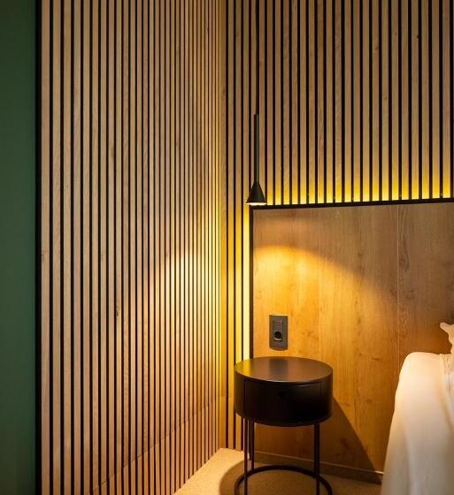 اتاق سوپریور, Stokker