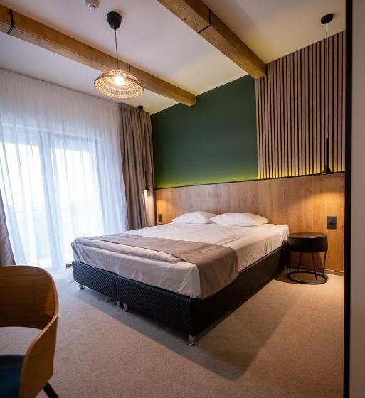 اتاق سوپریور, Stokker