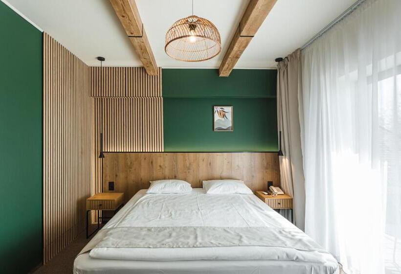 اتاق سوپریور, Stokker