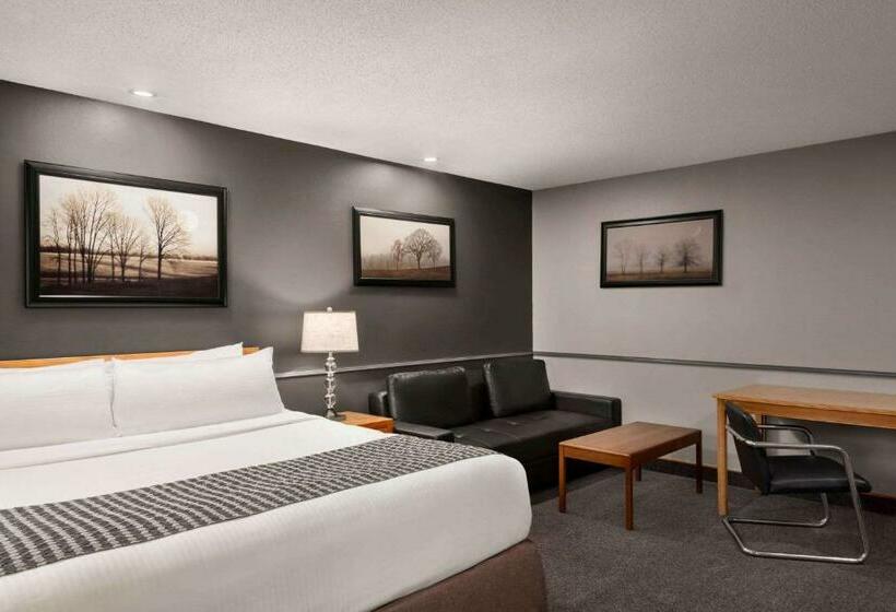 غرفة ديلوكس سرير كينج, Travelodge By Wyndham Brandon