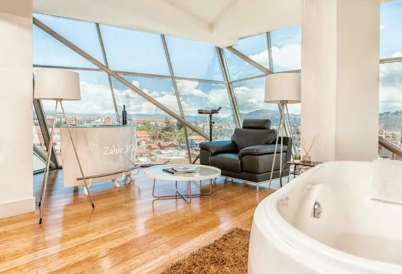 Presidenttisviitti, Tryp By Wyndham Cuenca Zahir