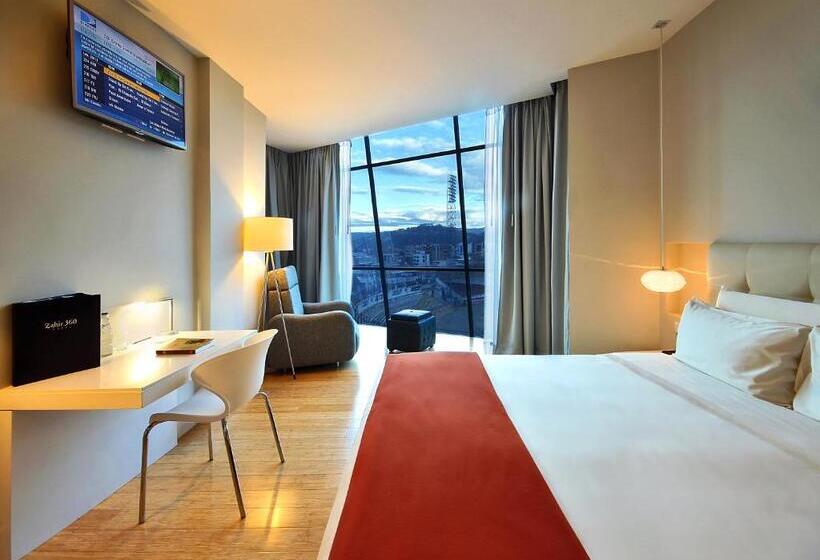 Quarto Deluxe, Tryp By Wyndham Cuenca Zahir