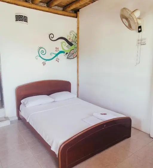 スタンダードルーム, La Tortuga Hostel