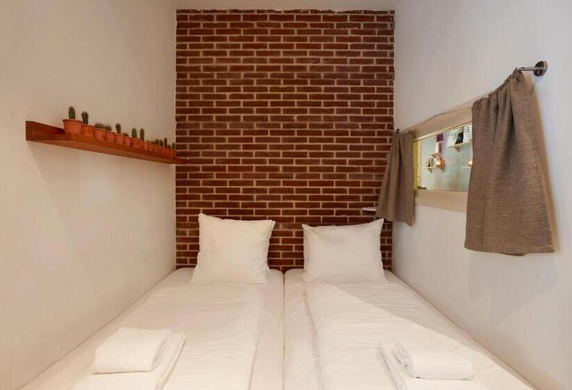 منزل غرفة نوم واحدة, Not Hotel Amsterdam