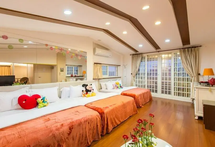 اتاق خانوادگی, Peaceful Coffee B&b