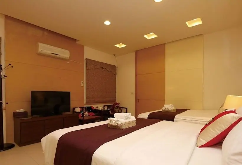 اتاق استاندارد چهار تخته, Peaceful Coffee B&b