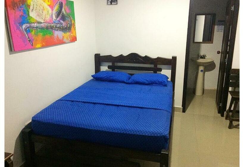 חדר דלוקס, Hostal Santa Maria City