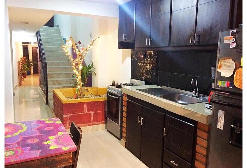 חדר דלוקס, Hostal Santa Maria City