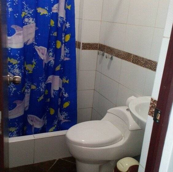 اتاق استاندارد, Lucero