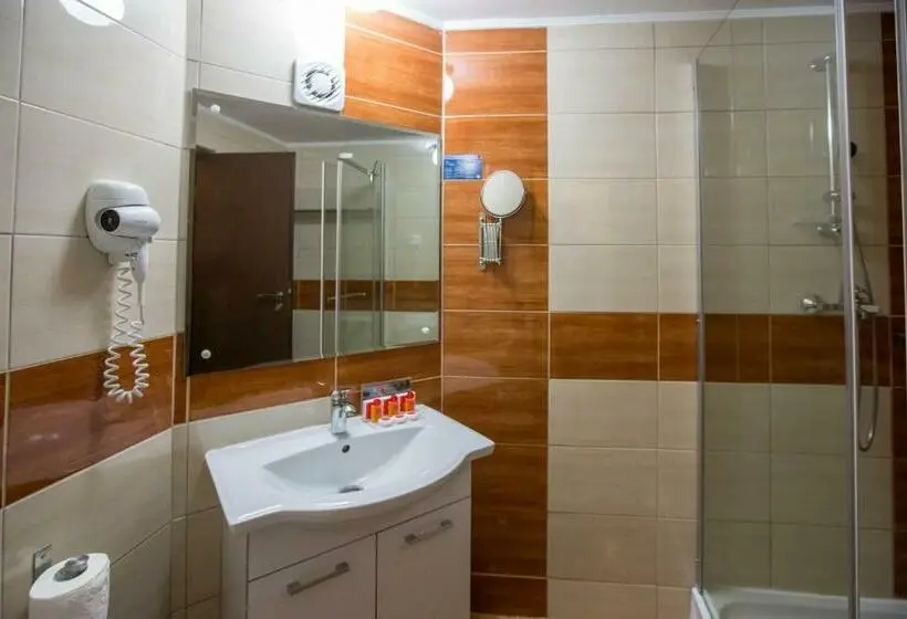 Perhehuone, Bacolux Afrodita Resort & Spa, Herculane