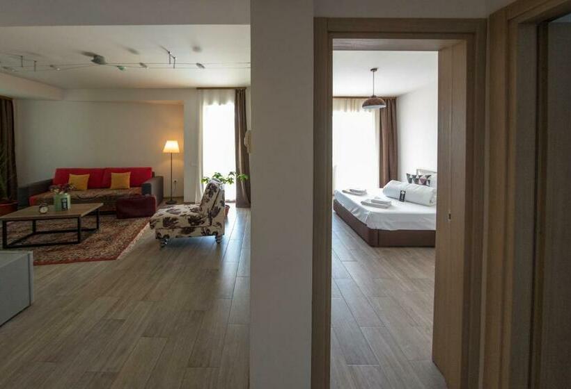 带1个卧室的豪华公寓, Arome22