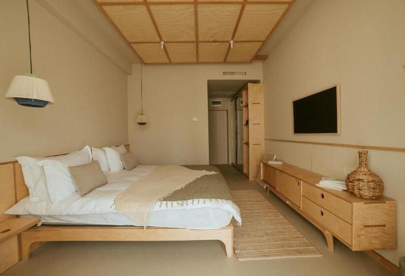 带大床的豪华间, Arome22