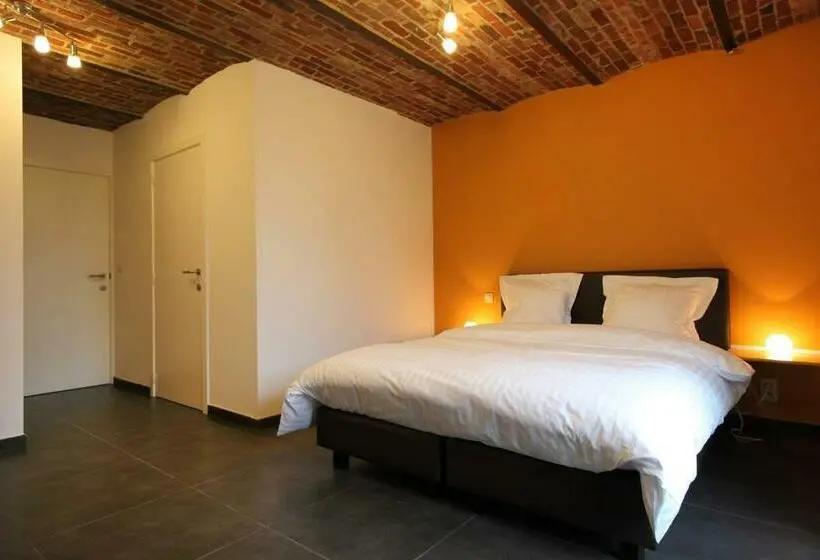 Standard-huone, B&b Back2front